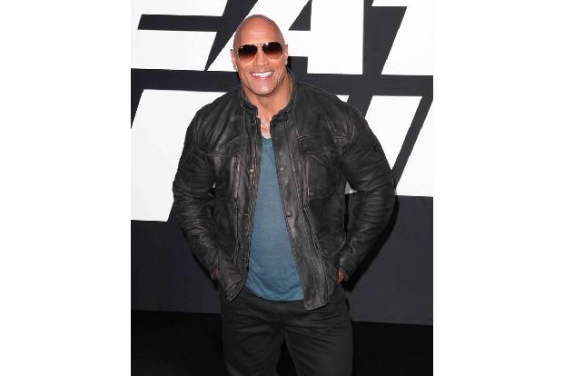 ...in 'Fast and Furious 8'. Doch dem nicht genug! Am 13. Dezember darf er als letzter Star des Jahres 2017 seinen Stern auf ...
