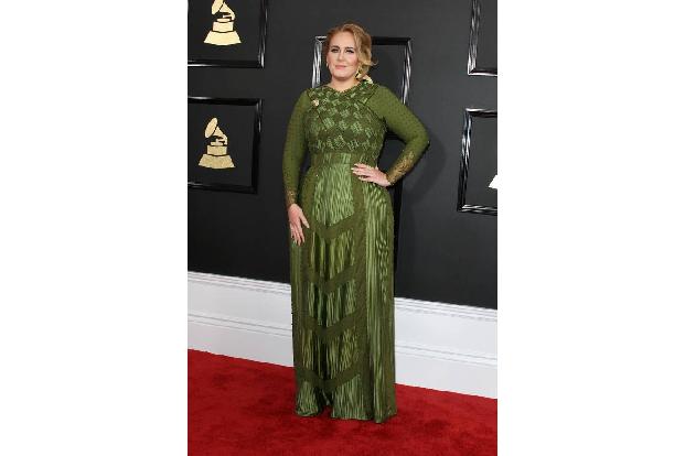 ...Stimme des Jahres gehörte zweifelsohne Adele. Als sie bei den diesjährigen Grammy Awards gleich mehrere Preise in diesem ...