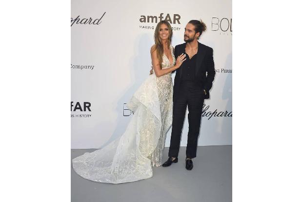 Auf diese Bilder hat die Welt gewartet: Heidi Klum und ihr neuer Freund Tom Kaulitz strahlend auf einem Red Carpet! Die beid... Auf diese Bilder hat die Welt gewartet: Heidi Klum und ihr neuer Freund Tom Kaulitz strahlend auf einem Red Carpet! Die beid...