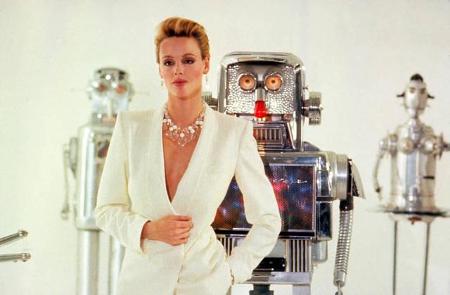 …Filmen wie 'Domino sucht die Liebe' oder 'Beverly Hills Cop II' spielte sie nach wie vor in erfolgreichen Kinofilmen mit – ... …Filmen wie 'Domino sucht die Liebe' oder 'Beverly Hills Cop II' spielte sie nach wie vor in erfolgreichen Kinofilmen mit – ...