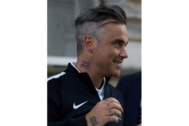 ...Kollege Robbie Williams investierte ebenfalls in seinen Lieblingsverein: Port Vale spielt in der vierten englischen Liga....
