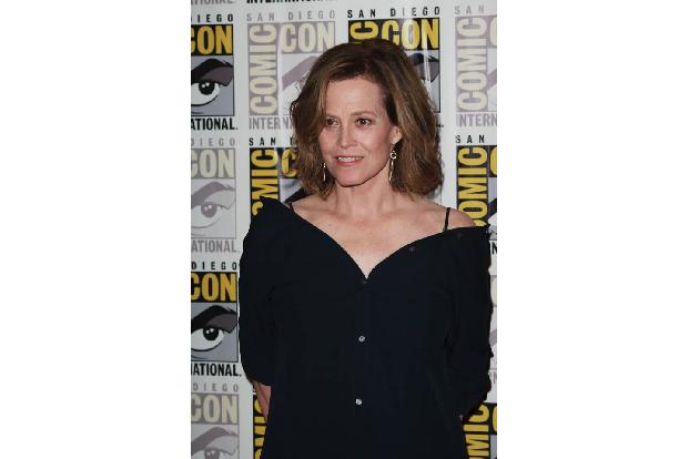...Sigourney Weaver an: Die Gesichter von Schauspielern müssen sich bewegen können. Wenn das Leben einem nicht genug Falten ...