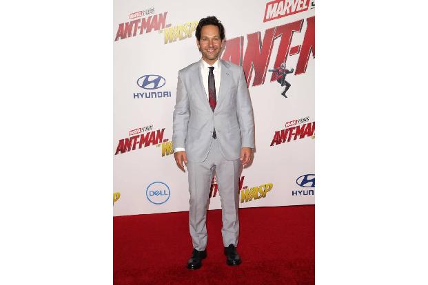 ...der Star des Films, Paul Rudd alias Ant-Man, in den Hintergrund. Das schien ihm aber nichts auszumachen. Sein glückliches...
