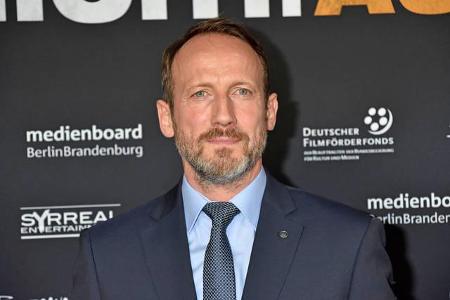 ...TV-Star Wotan Wilke Möhring, dessen Kicker-Herz gebrochen schien. 
