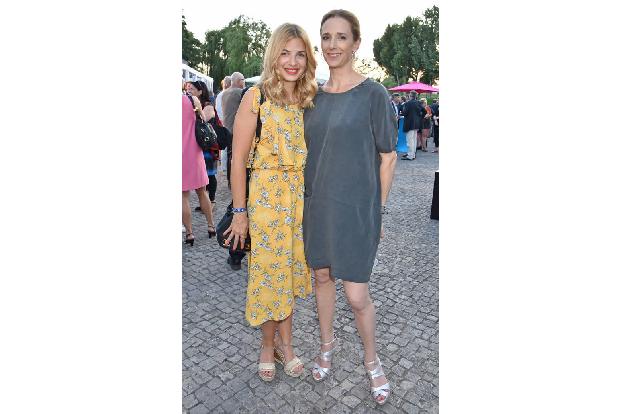 ...Susan Sideropoulos und Kristin Meyer, um die deutsche Filmbranche und vor allem die Produzenten zu feiern. Susans Ehemann...