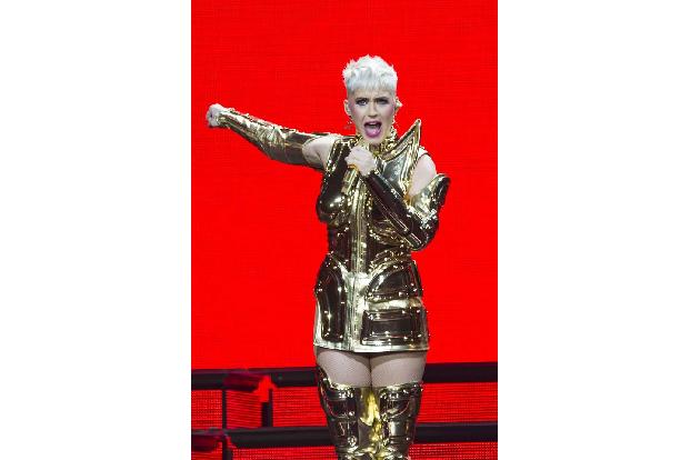 ...Katy Perry, die nach ihrer Scheidung von Entertainer Russell Brand 'By the Grace of God' schrieb. John Mayer widmete sie ...