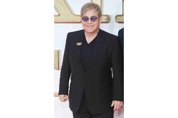 ...ist bei Elton John fraglich. Derzeit absolviert er seine angeblichen letzten Konzerte, aber sein Kollege Rod Stewart glau...