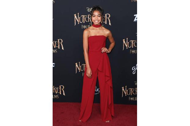 ...der ehemalige Kinderstar Navia Robinson, der mit einem eleganten Hosen-Outfit und einem Hollywoodstrahlen alle verzauberte.