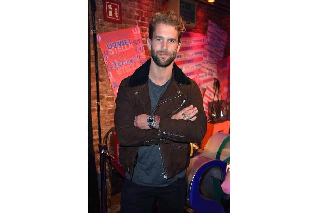 ...Model André Hamann, der auch auf Social Media seine Fans regelmäßig mit Mode-Tipps erfreut. Für das Event im Gruenspan Cl...