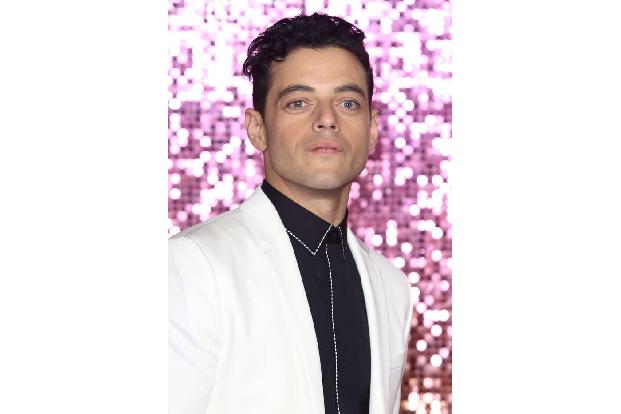 Rami Malek hat in 'Bohemian Rhapsody' die Rolle des legendären Sängers Freddie Mercury von Queen übernommen. Dabei sollte Me... Rami Malek hat in 'Bohemian Rhapsody' die Rolle des legendären Sängers Freddie Mercury von Queen übernommen. Dabei sollte Me...