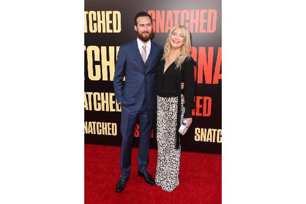 Am 2. Oktober kam die kleine Rani zur Welt, die Tochter von Schauspielerin Kate Hudson und deren Lebensgefährten Danny Fujik... Am 2. Oktober kam die kleine Rani zur Welt, die Tochter von Schauspielerin Kate Hudson und deren Lebensgefährten Danny Fujik...