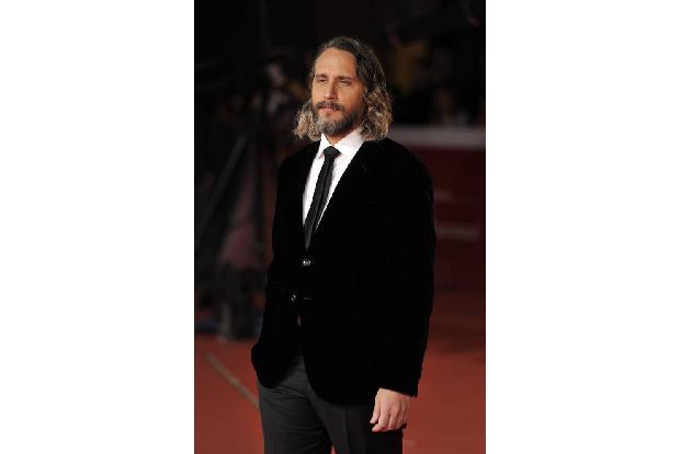 ...Fede Alvarez scheint es trotz Starbesetzung nicht geschafft zu haben: 'Variety' kritisiert etwa, der Film sei eine unorig...