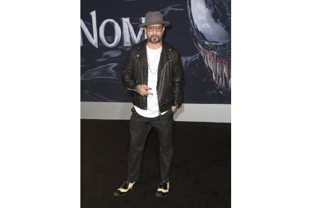 ...Backstreet Boy A.J. McLean in Anspruch nehmen, der für uns klar der lässigste aller männlichen Gäste auf der 'Venom'-Prem...
