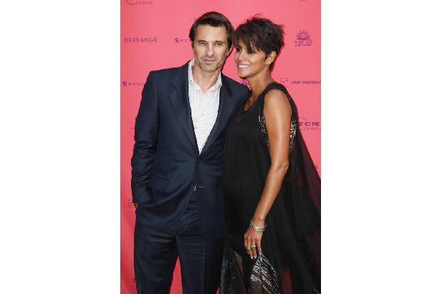 ...Olivier Martinez und Halle Berry. Dabei hatte alles so schön angefangen: Sie hatten sich beim Dreh zu 'Dark Tide' kennen ...
