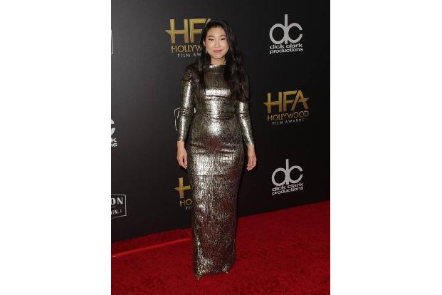 ...Awkwafina war angereist, um den Hollywood Film Awards beizuwohnen. Silber und Weiß waren, wie die Galerie zeigt, beliebt ...