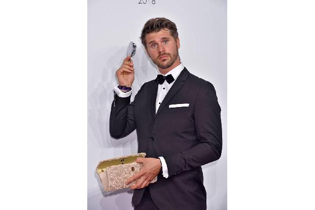 ...einst vom Einstellen einer Soap betroffen war, ist Thore Schölermann, ehemaliger 'Verbotene Liebe'-Darsteller. Er denkt v...