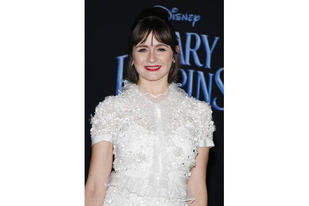 ...Emily Mortimer, die bereits in großen Filmen wie Woody Allens 'Match Point' und der spektakulären Fernsehserie 'The Newsr...