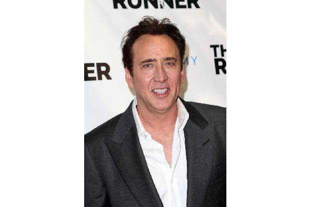 ...Nicolas Cage hat im Laufe seiner Karriere in vielen schlechten Filmen mitgespielt. 'Dying of the Light' von 2014 brachte ...