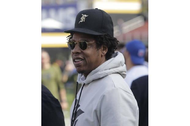...Jay-Z hatte sich schon einmal aus dem Business zurückgezogen. 2003, nach seinem 'Black Album' sollte Schluss sein. Grund:...