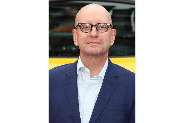 ...Kamera fällt das Aufhören manchmal schwer. Star-Regisseur Steven Soderbergh hörte mit gerade einmal 50 mit dem Filmemache...