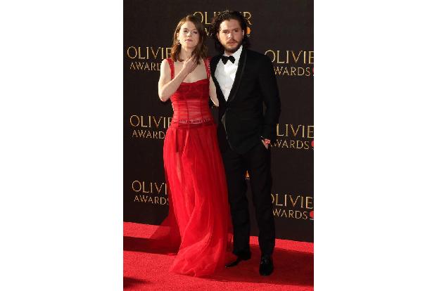 Als Jon Schnee und Ygritte waren Kit Harrington und Rose Leslie das Traumpaar bei 'Game of Thrones' - bis Ygritte, dargestel... Als Jon Schnee und Ygritte waren Kit Harrington und Rose Leslie das Traumpaar bei 'Game of Thrones' - bis Ygritte, dargestel...