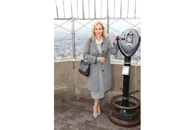 ...der reichsten Frauen Großbritanniens ihr Vermögen geerbt haben, ist Harry-Potter-Autorin J.K. Rowling das personengeworde...