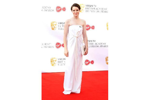 Claire Foy kann sich auf der Emmy-Verleihung fast schon wie zuhause fühlen, denn bereits im vergangenen Jahr war sie für ihr... Claire Foy kann sich auf der Emmy-Verleihung fast schon wie zuhause fühlen, denn bereits im vergangenen Jahr war sie für ihr...