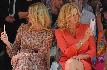 ...Frauke Ludowig und Veronica Ferres boten indes fast schon eine Show für sich selbst: Mit Smartphones bewaffnet und top ge...