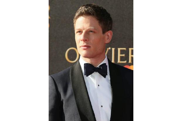 ...besonders heißer Anwärter ist James Norton. Der Schauspieler gilt vor allem in seiner britischen Heimat als großes Nachwu...