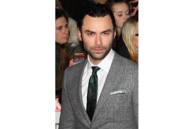 ...Außenseiterchancen werden dem Iren Aiden Turner eingeräumt. Zwar bricht er in Großbritannien in der Sonntagabendserie 'Po...