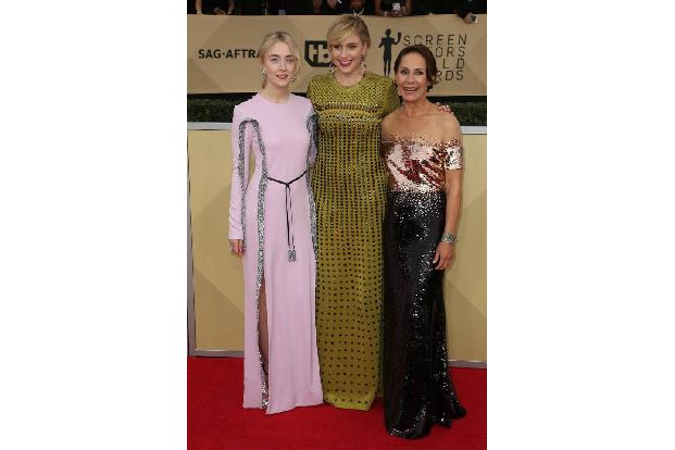 Frauenpower wird in Hollywood aktuell ganz groß geschrieben. Die Academy zollt dem irgendwie Tribut und nominiert Saoirse Ro... Frauenpower wird in Hollywood aktuell ganz groß geschrieben. Die Academy zollt dem irgendwie Tribut und nominiert Saoirse Ro...