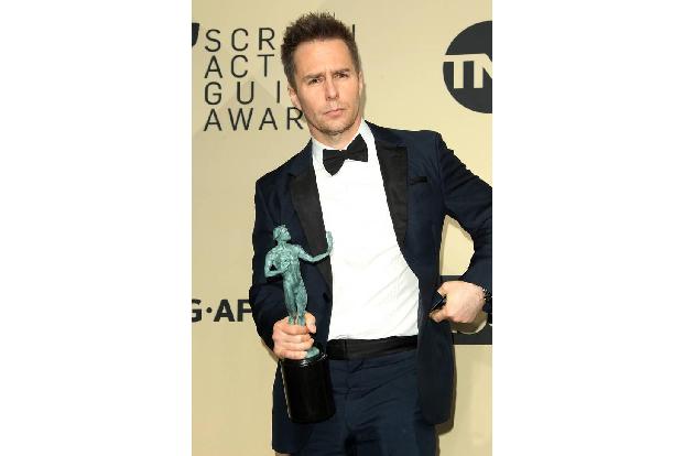 ...könnte Sam Rochwell für 'Three Billboards Outside Ebbing, Missouri' werden. Bei den SAG Awards hat er zumindest schon abg...
