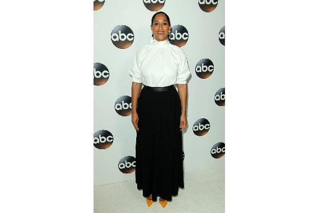...Tracee Ellis Ross in den vergangenen Jahren auf dem Bildschirm so trieb, wissen Serienfans bestimmt. Sie ist Teil des Cas...