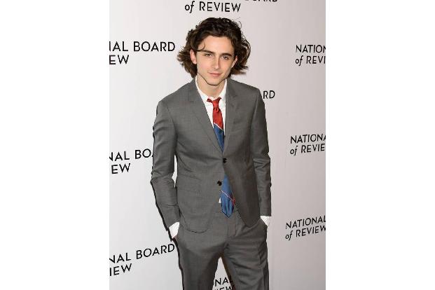 ...Timothée Chalamet ebenfalls gesorgt. Der 22-Jährige darf auf die 'Breakthrough Performance' des Jahres 2017 stolz sein. O...