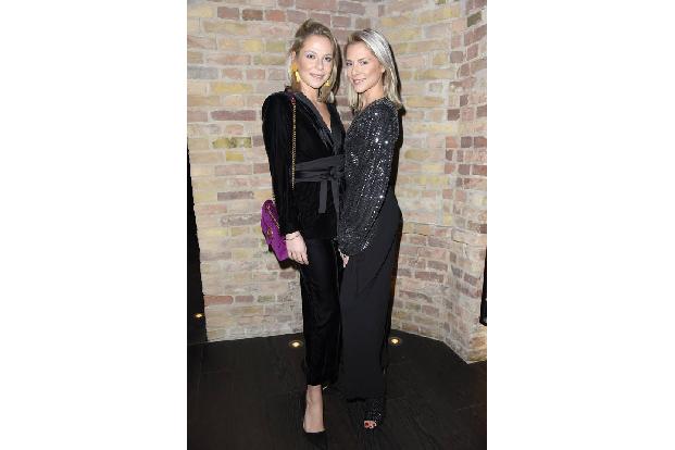 ...Cheyenne und Valentina Pahde (re). Die Zwillinge sind bereits seit langer Zeit Gesichter der bekannten RTL-Soaps 'Alles w...
