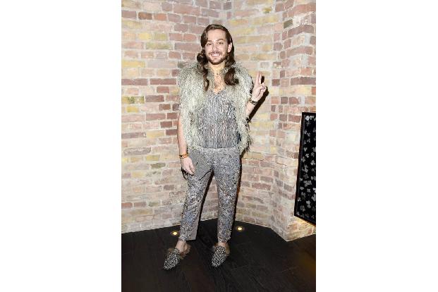 ...Riccardo Simonetti durfte bei der Bunte New Faces Night natürlich auch nicht fehlen. Seine Outfits sind jedes Mal legendä...