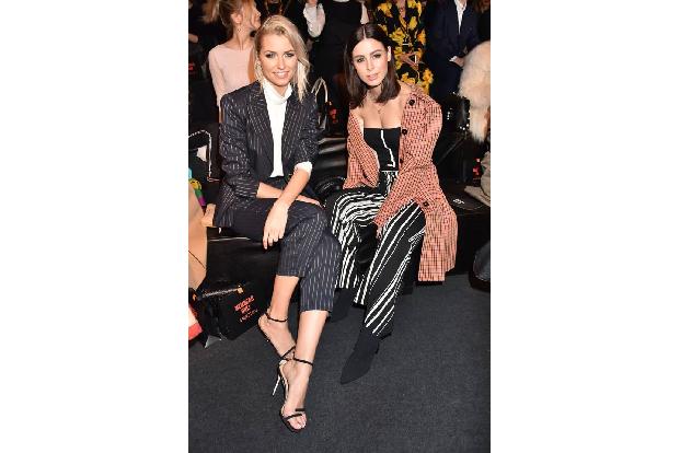 ...ihre Namensvetterin Lena Gercke. Zusammen schauten sich die Beautys in der ersten Reihe die Designs von Marc Cain an. Neu...