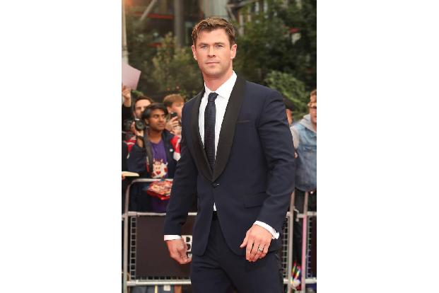 ...strahlte Chris Hemsworth aus, der sich die Preisverleihung in der britischen Hauptstadt nicht entgehen lassen wollte. 201...