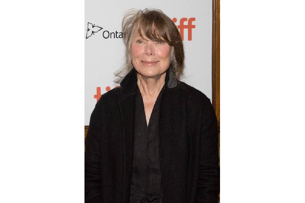 ...Sissy Spacek konnte, wie alle anderen, ganz entspannt sein, denn der Thriller hatte bereits in Venedig überragende Kritik...