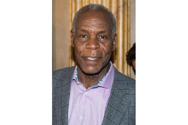 ...Danny Glover, der seine bekannteste Rolle zweifellos in 'Lethal Weapon' hatte, sich in den vergangenen Jahren aber größte...