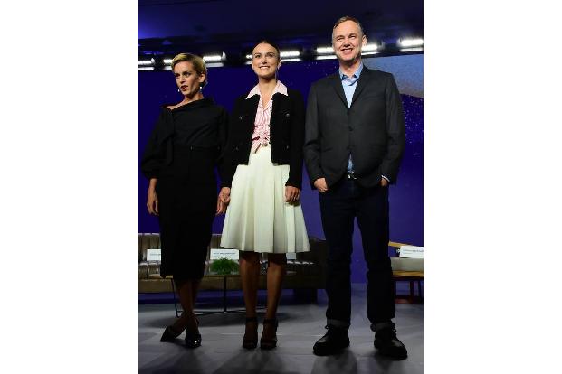 ...Wash, der hier mit Denise Gough und Keira Knightley zu sehen ist. Das Filmfestival von Toronto geht noch bis zum 16. Sept...