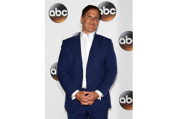 ...Milliardär Mark Cuban zu sein. Der ist ein Erzfeind von Donald Trump und einer seiner größten Konkurrenten. Mark hatte Tr...