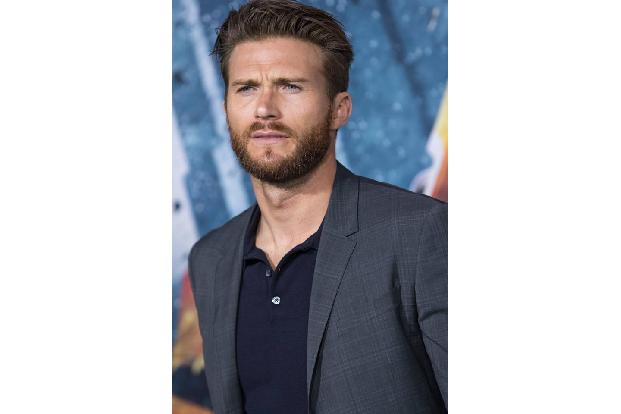 Erkennen sie, welchen legendären Schauspielervater dieser junge Mann hat? Scott Eastwood machte sich bisher mit Actionfilmen...