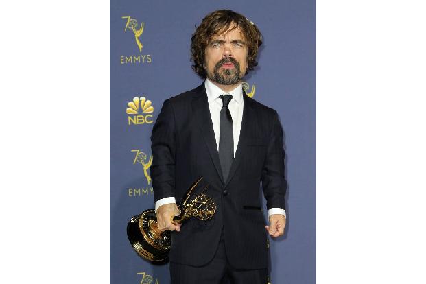 ...Peter Dinklage für - natürlich - 'Game of Thrones'. Das Format wurde auch als beste Dramaserie mit einem Preis gewürdigt....