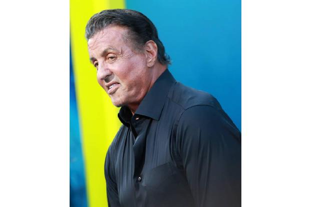 ...Sylvester Stallone weigert sich vehement, zum alten Eisen gezählt zu werden. 'Creed II' ist abgedreht, 'The Expendables 4...