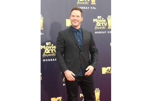 ...'Jurassic Park: Fallen Kingdom'. Hauptdarsteller Chris Pratt ist bereits ein alter Hase bei den People's Choice Awards. I...