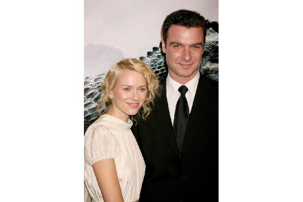...Liev Schreiber kennen, von dem sie sich 2016 nach elf Jahren Beziehung wieder trennte. 2006...