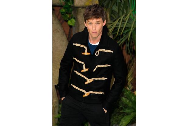 ...Eddie Redmayne seinem Idol sein, als er auf den Screen Actors Guild Awards niemand Geringere als Jennifer Aniston traf. F...