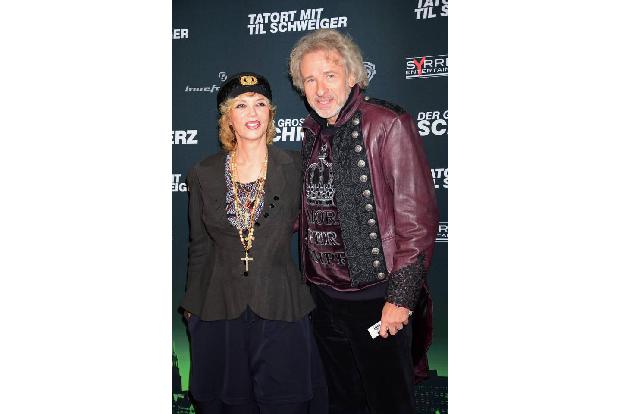 ...Kultmoderator Thomas Gottschalk und seine Frau Thea. 1972 lernten sich die beiden auf einem Ball in München kennen, vier ...