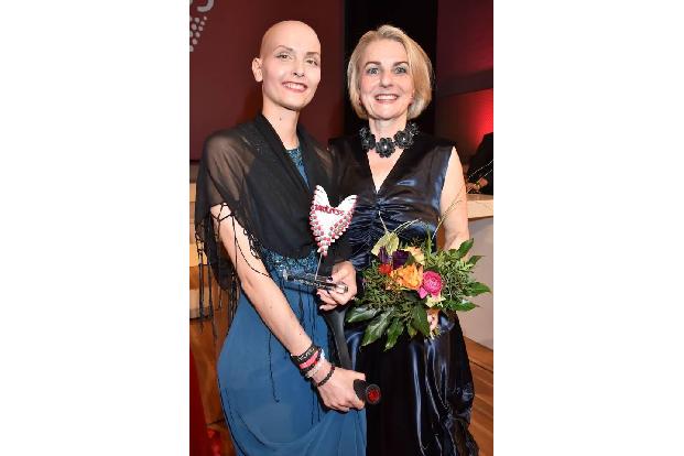 ...die ehemalige Tänzerin Sabine Aurélia: Durch einen bösartigen Tumor verlor sie den rechten Unterschenkel, doch Aufgeben k...